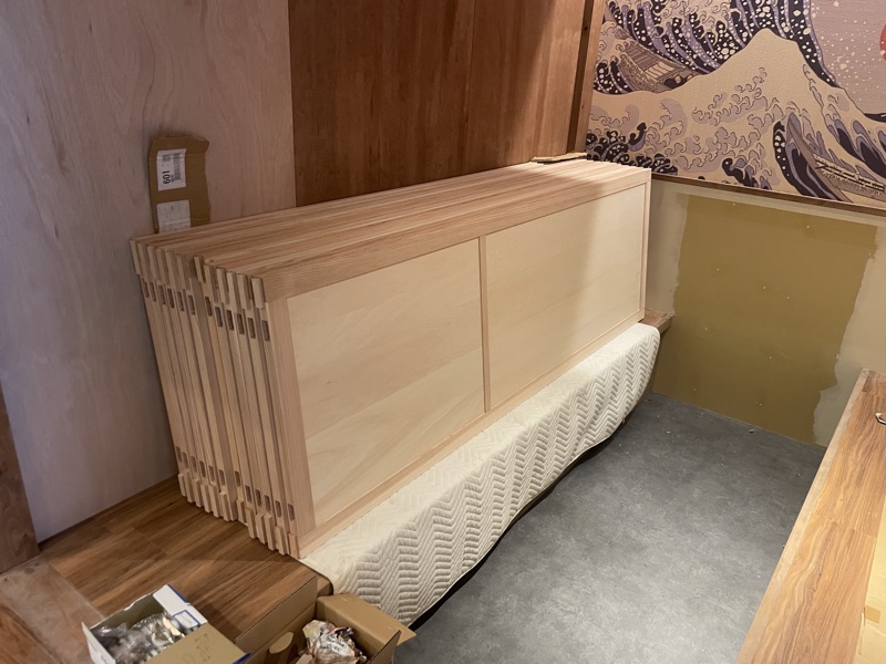 店舗 建具、ソファ、ベンチ 写真1